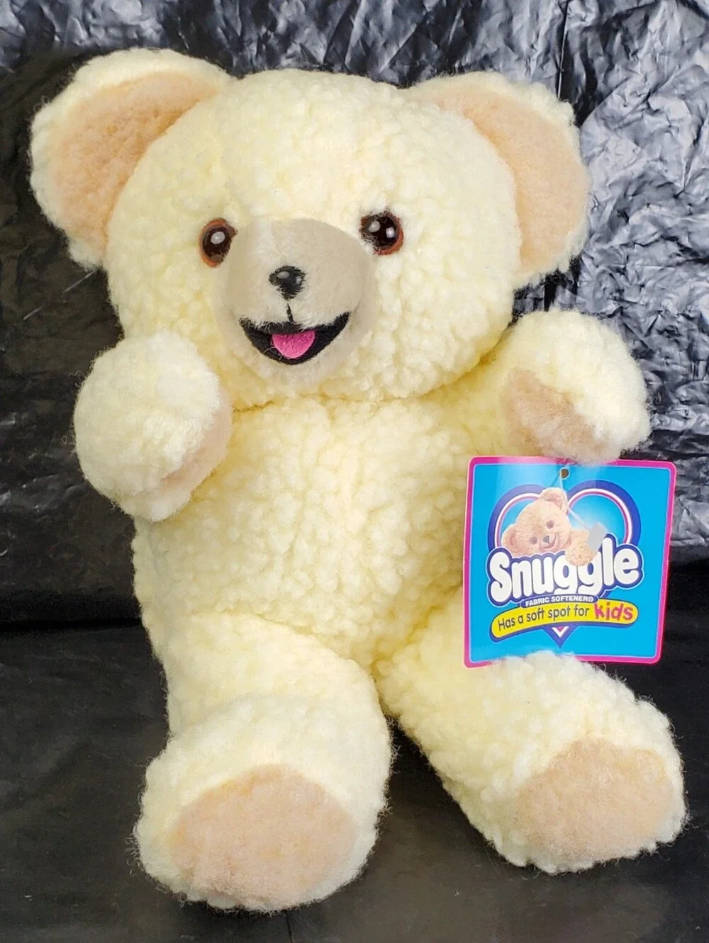 Lever Brothers VTG 1997 Promo Snuggle Fabric Softener Plush Bear w/ Tag - NOS